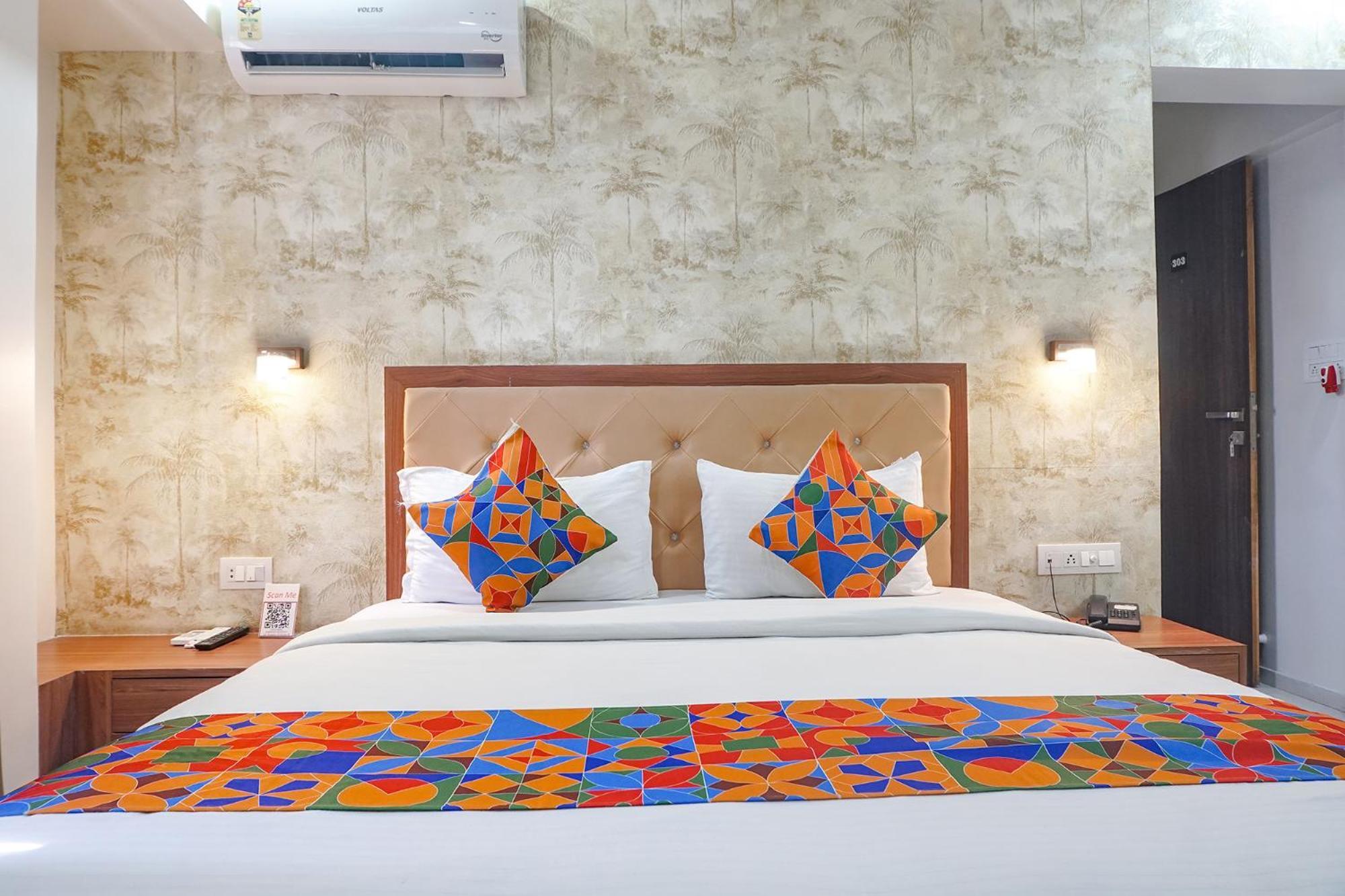 פונה Fabhotel Emersion Residency - High Street Near Laxman Nagar, Baner מראה חיצוני תמונה