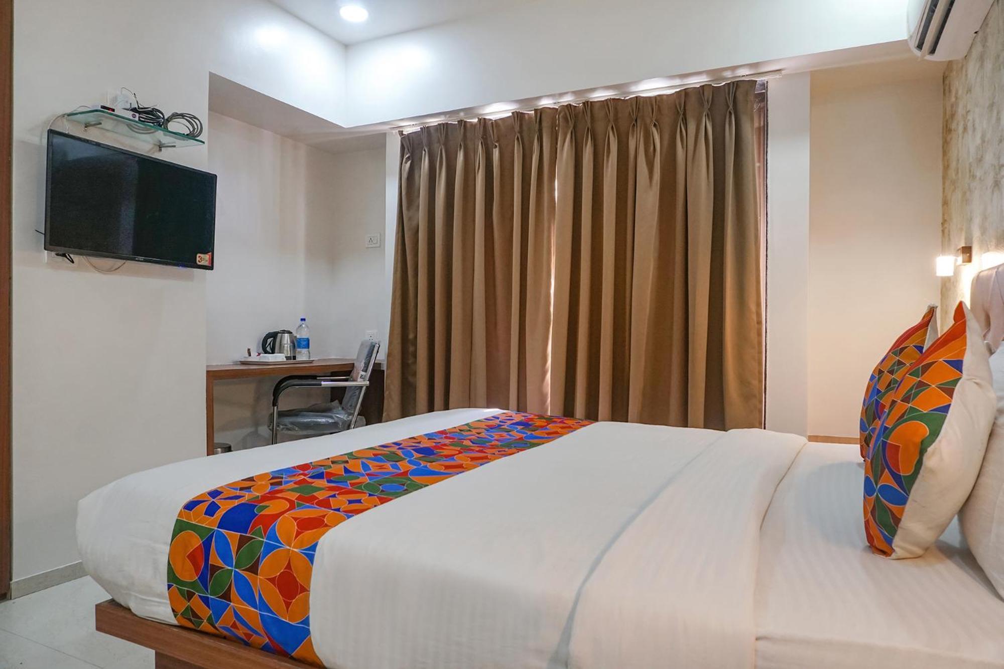 פונה Fabhotel Emersion Residency - High Street Near Laxman Nagar, Baner מראה חיצוני תמונה