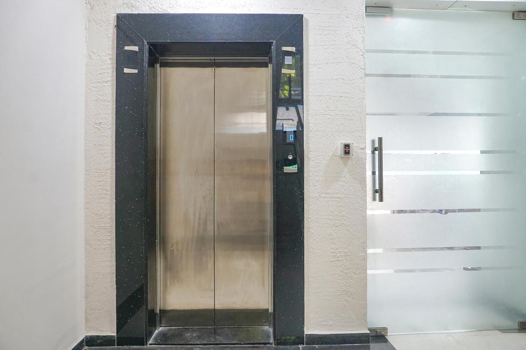פונה Fabhotel Emersion Residency - High Street Near Laxman Nagar, Baner מראה חיצוני תמונה