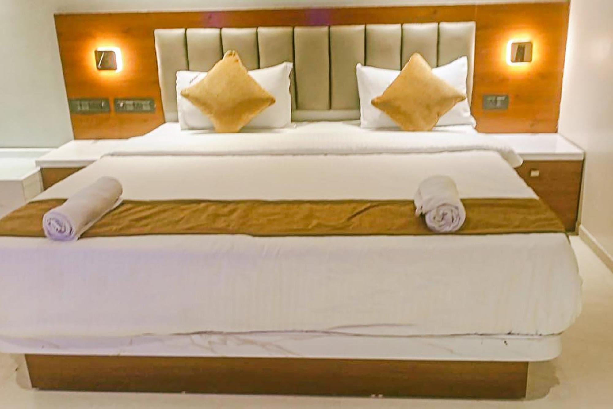 פונה Fabhotel Emersion Residency - High Street Near Laxman Nagar, Baner מראה חיצוני תמונה